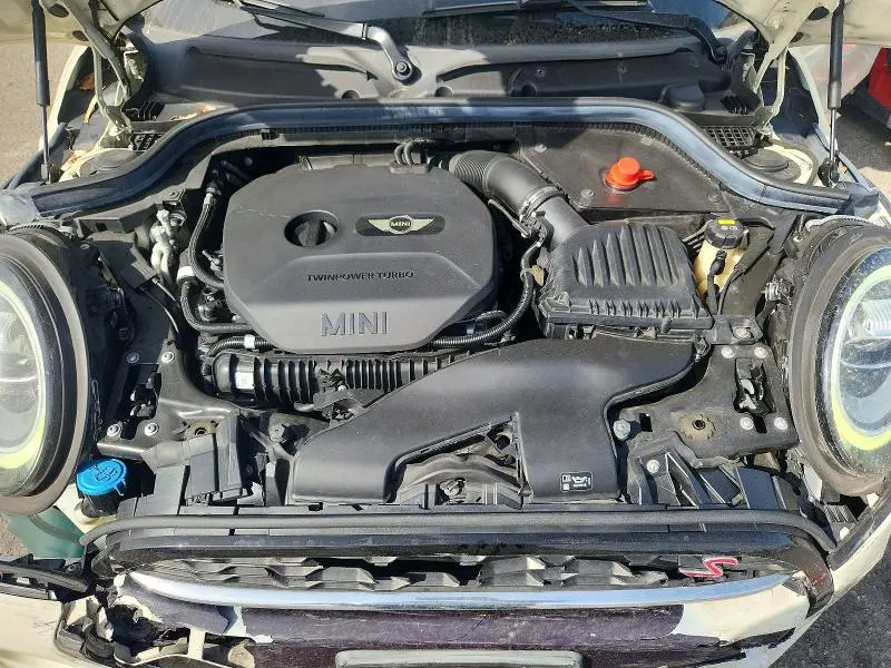 2019 MINI COOPER S  