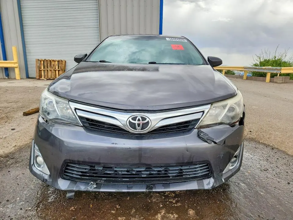 2013 TOYOTA CAMRY XLE  