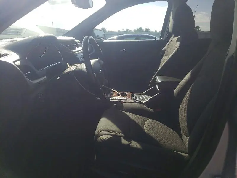2014 CHEVROLET TRAVERSE LT  
