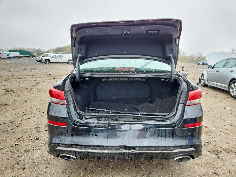 2019 KIA OPTIMA S  