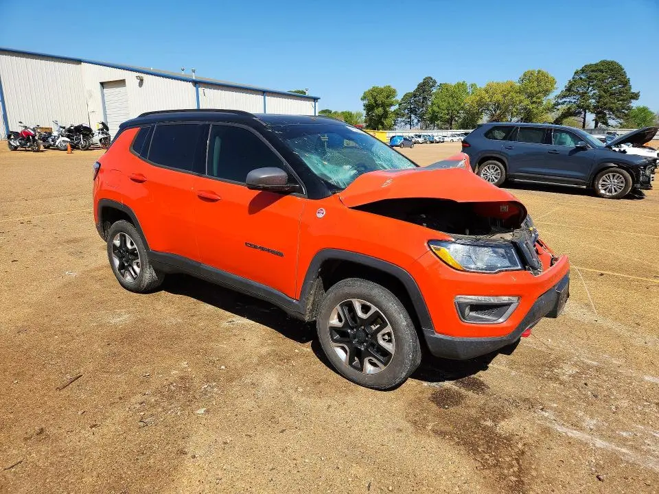 2017 JEEP COMPASS TRAILHAWK  