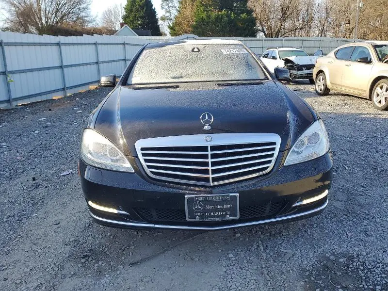2010 MERCEDES-BENZ S 550  
