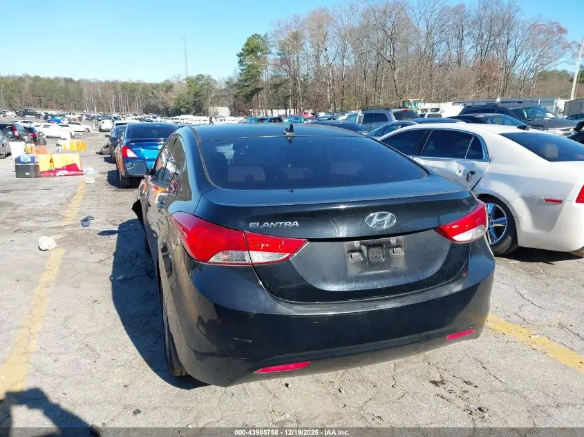 2013 HYUNDAI ELANTRA GLS