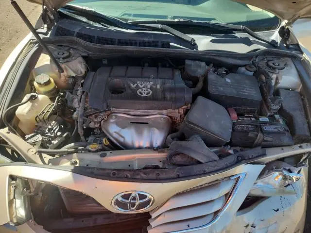 2010 TOYOTA CAMRY LE  