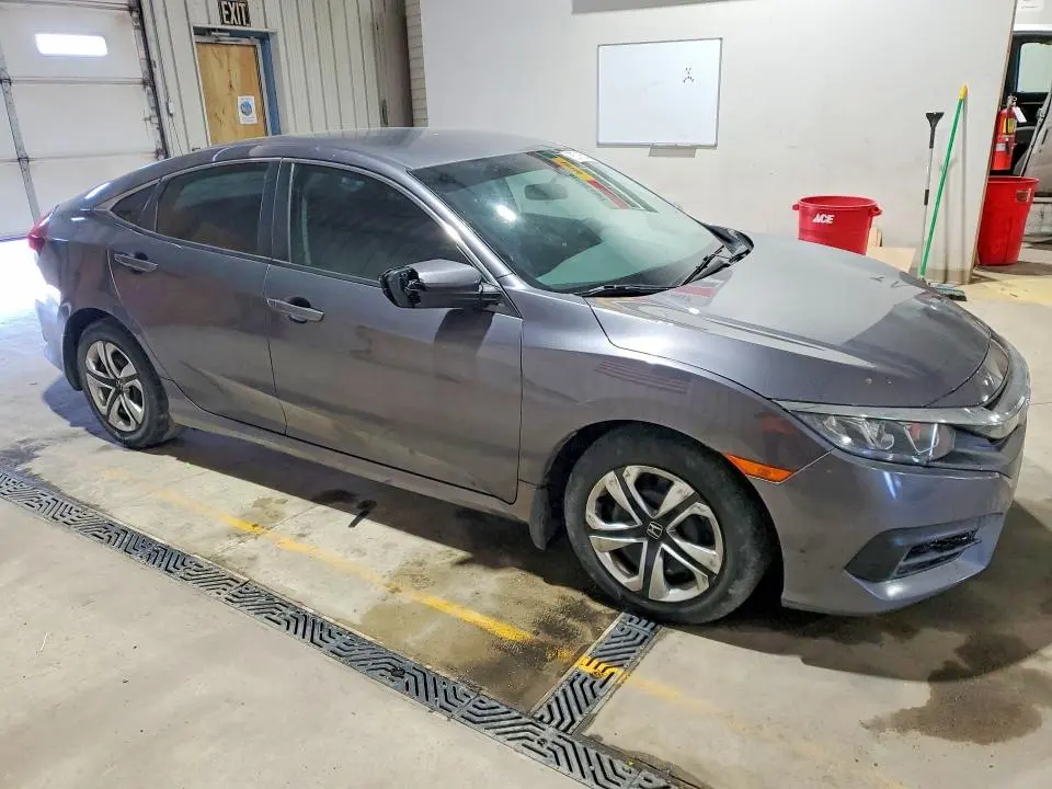 2018 HONDA CIVIC LX  