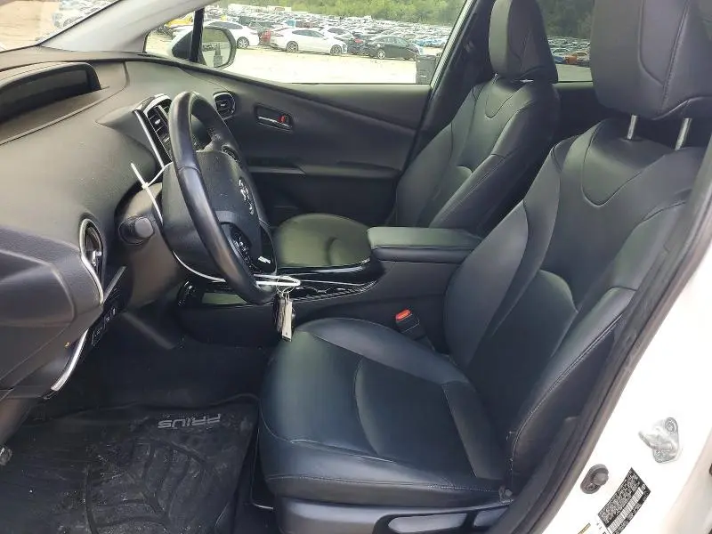 2021 TOYOTA PRIUS XLE AWD-E  