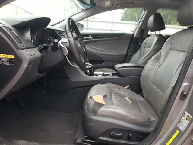 2013 HYUNDAI SONATA SE  