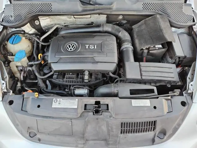 2015 VOLKSWAGEN BEETLE 1.8T  