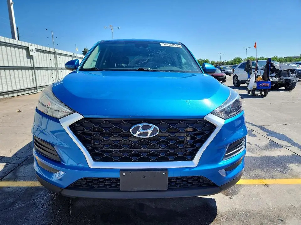 2019 HYUNDAI TUCSON SE  