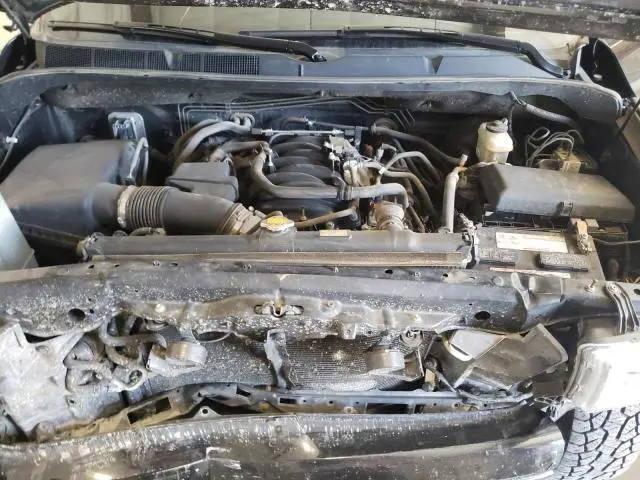 2013 TOYOTA TUNDRA CREWMAX SR5  