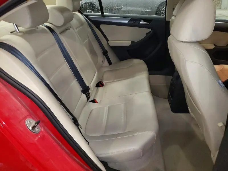 2013 VOLKSWAGEN JETTA TDI  
