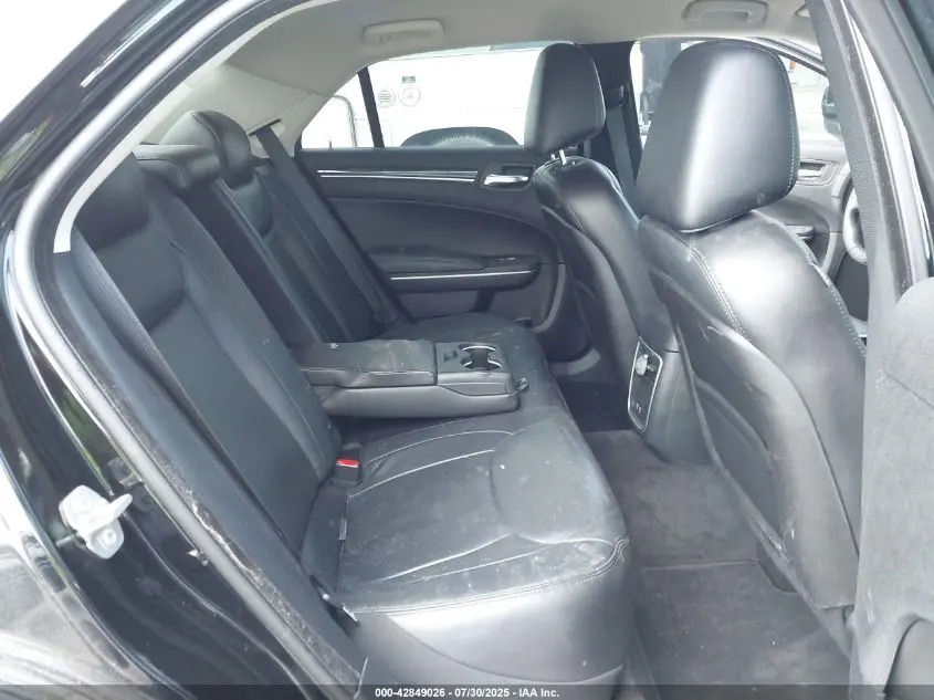 2015 CHRYSLER 300 LIMITED