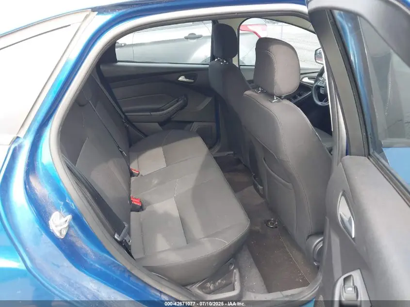 2018 FORD FOCUS SE