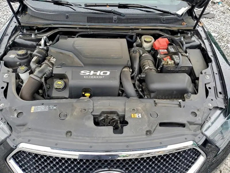 2016 FORD TAURUS SHO  