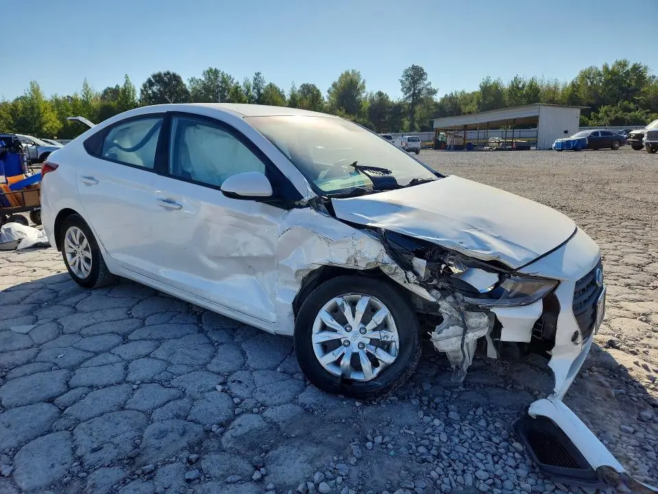 2018 HYUNDAI ACCENT SE  