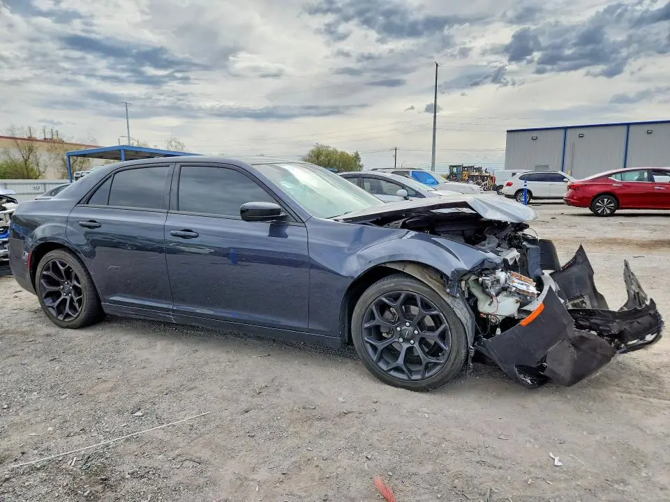 2019 CHRYSLER 300 TOURING  