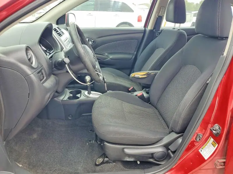 2014 NISSAN VERSA 1.6 SV  