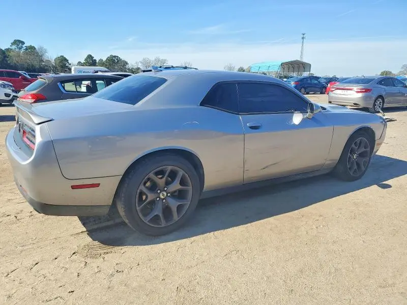 2018 DODGE CHALLENGER SXT  
