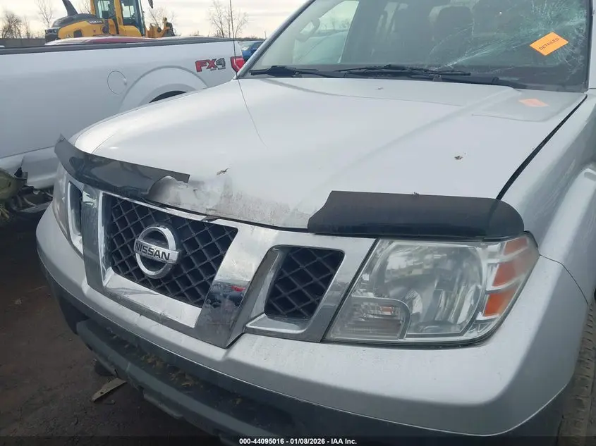 2012 NISSAN FRONTIER S
