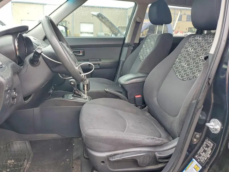 2011 KIA SOUL +  