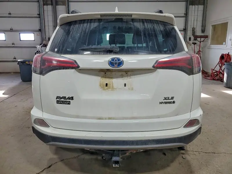 2018 TOYOTA RAV4 HV LE  