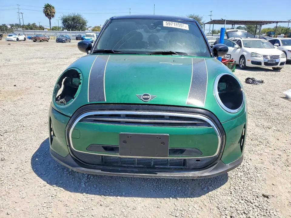 2022 MINI COOPER   