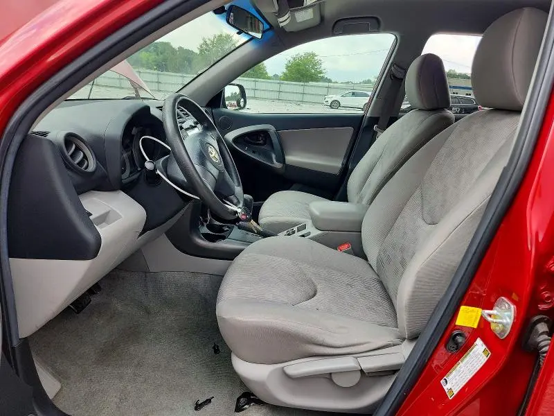2011 TOYOTA RAV4 BASE  