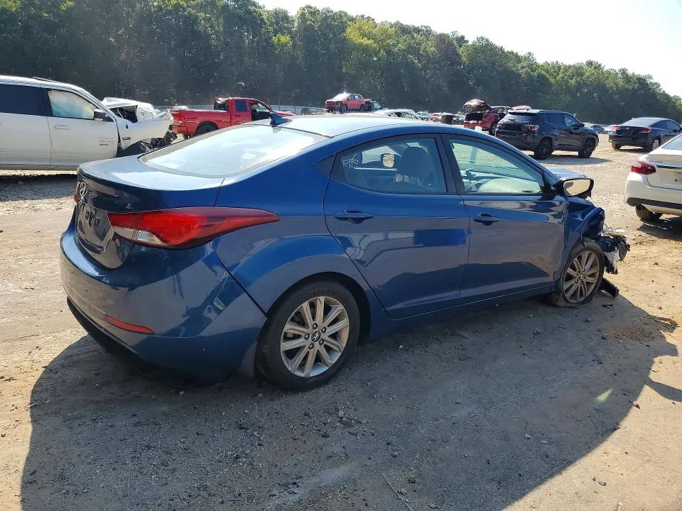 2015 HYUNDAI ELANTRA SE  