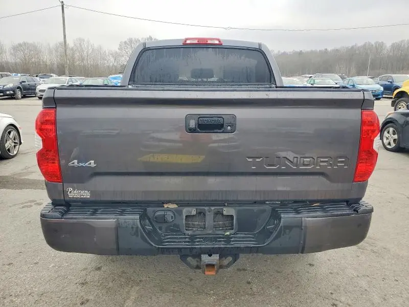 2015 TOYOTA TUNDRA   