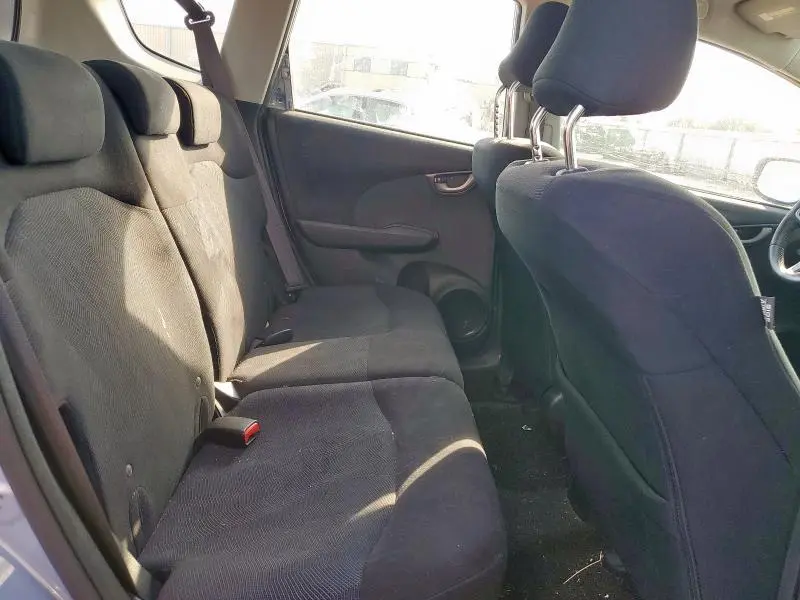 2010 HONDA FIT SPORT  