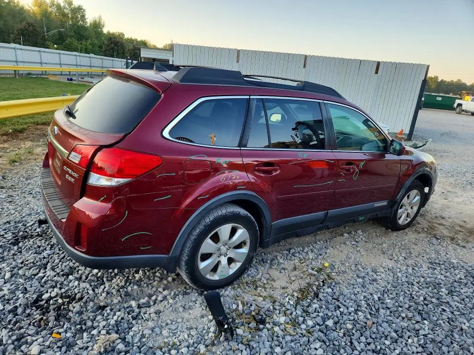 2011 SUBARU OUTBACK 3.6R LIMITED  