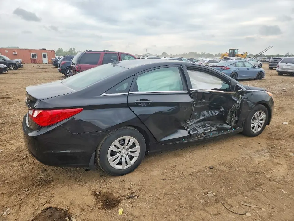 2011 HYUNDAI SONATA GLS  