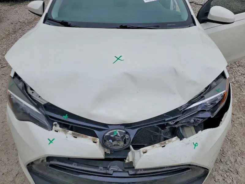 2017 TOYOTA COROLLA LE  