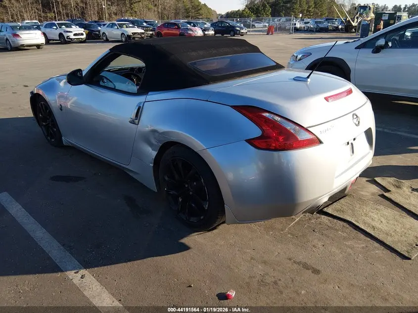 2012 NISSAN 370Z TOURING