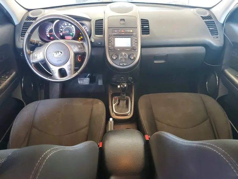 2013 KIA SOUL +  