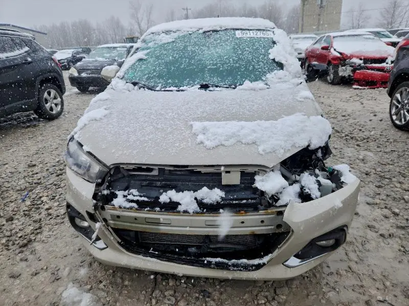 2016 CHEVROLET SPARK 1LT  