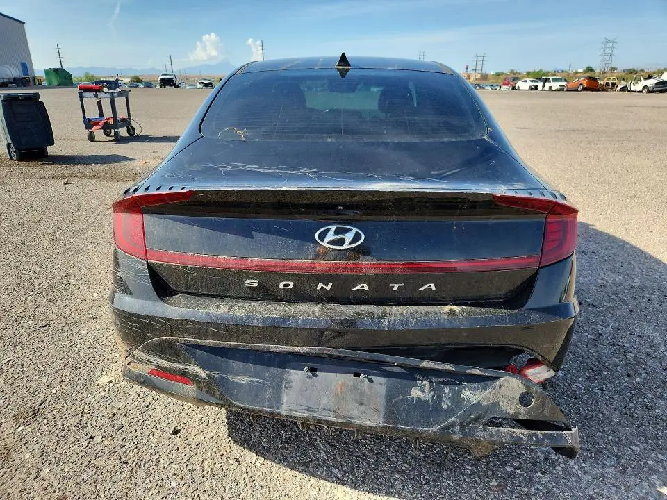 2022 HYUNDAI SONATA SEL  