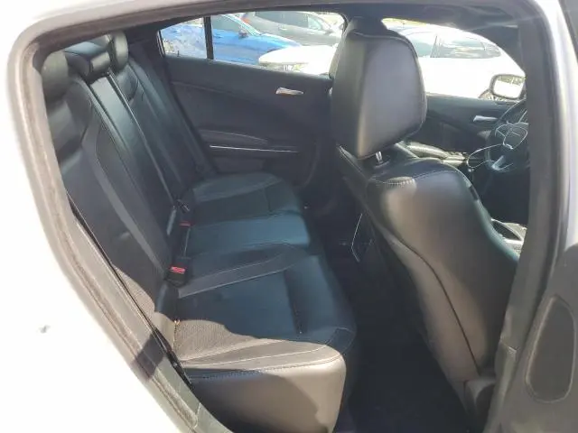 2016 DODGE CHARGER SXT  