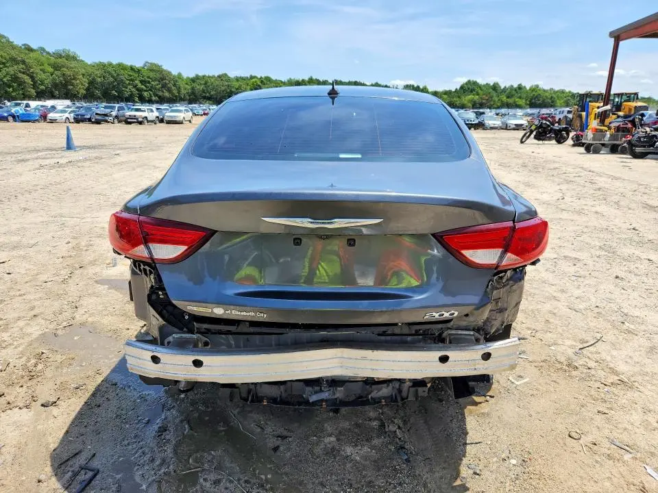 2016 CHRYSLER 200 LIMITED  