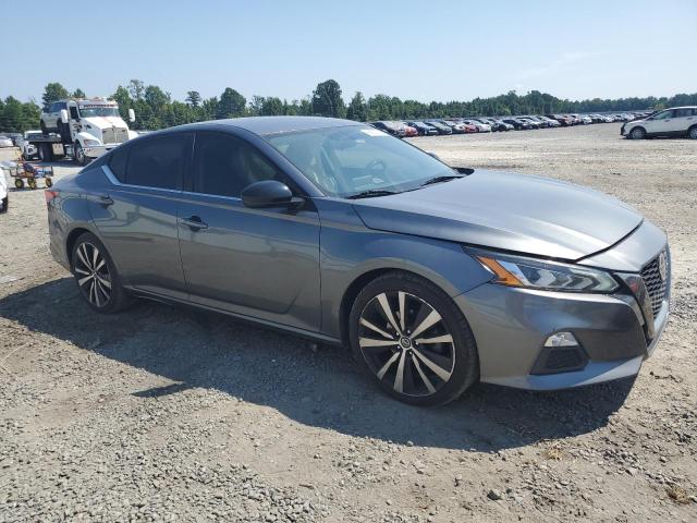 2019 NISSAN ALTIMA SR