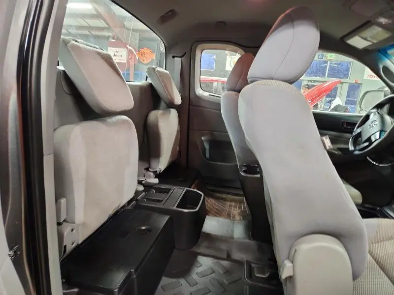 2014 TOYOTA TACOMA BASE  