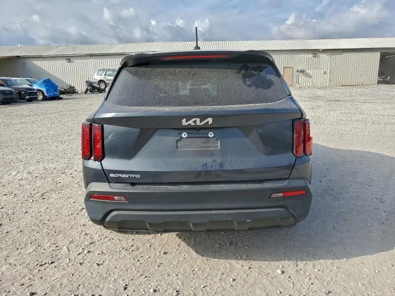2023 KIA SORENTO LX  
