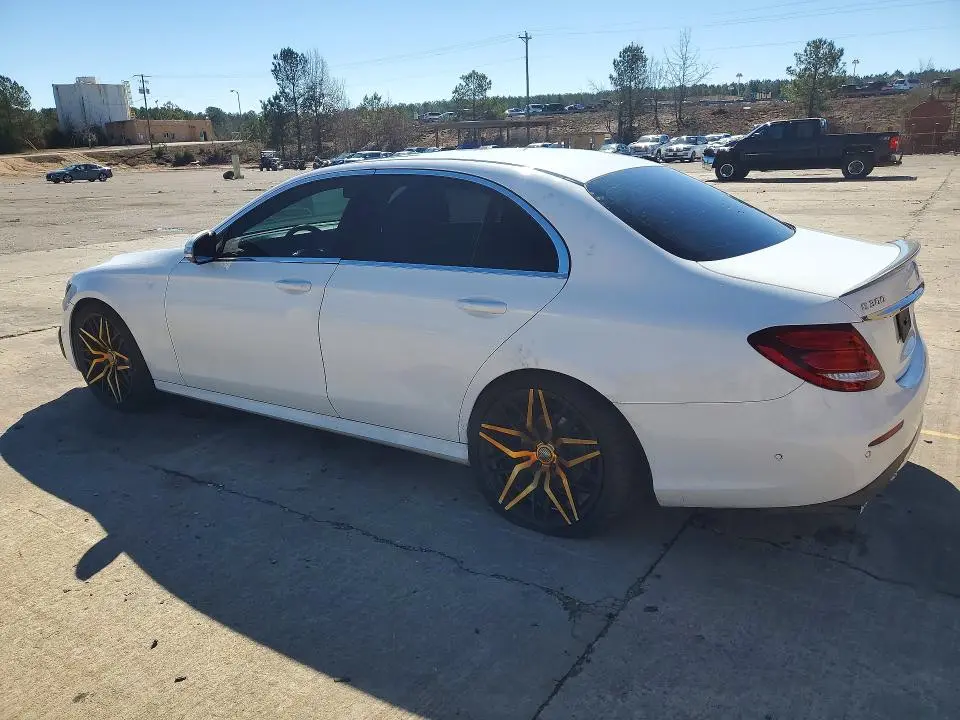 2017 MERCEDES-BENZ E 300  