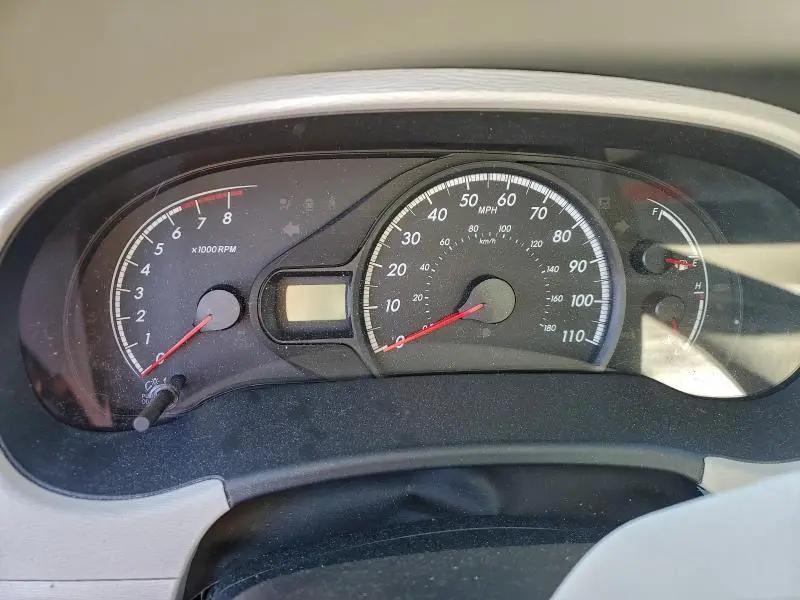 2013 TOYOTA SIENNA LE  