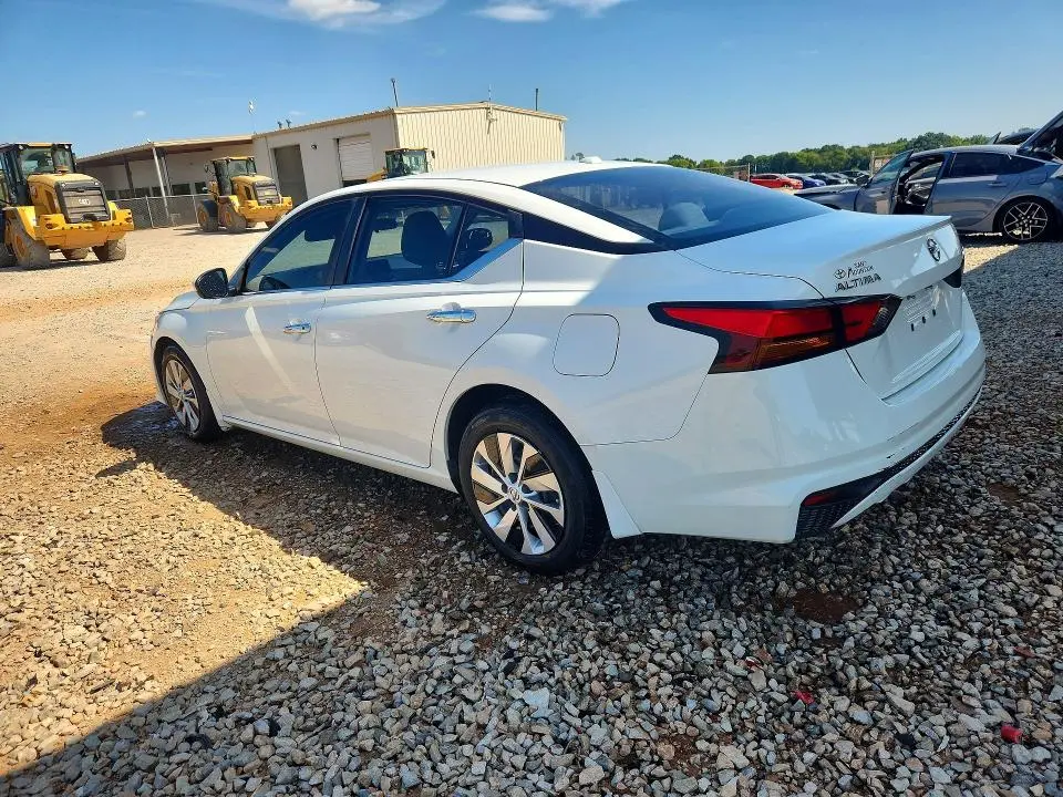2020 NISSAN ALTIMA S  