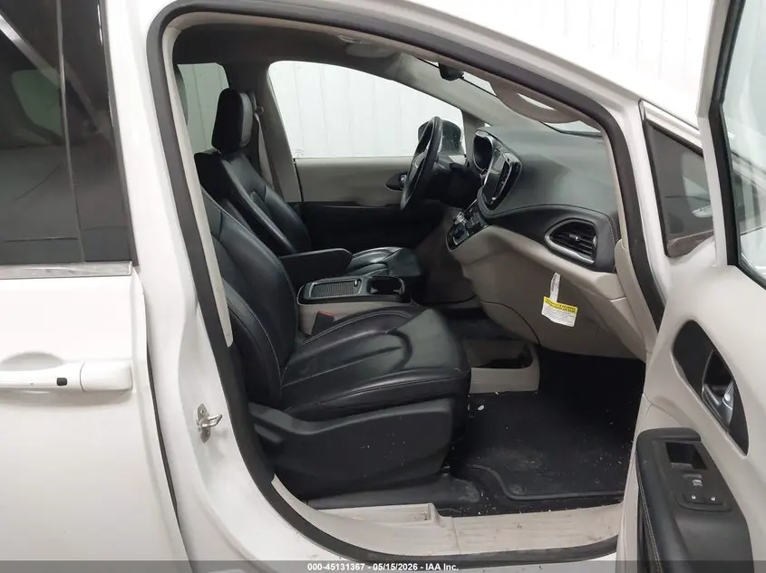 2023 CHRYSLER PACIFICA HYBRID TOURING L