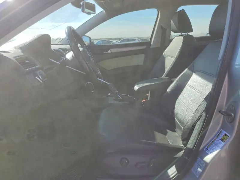 2014 VOLKSWAGEN PASSAT SE  