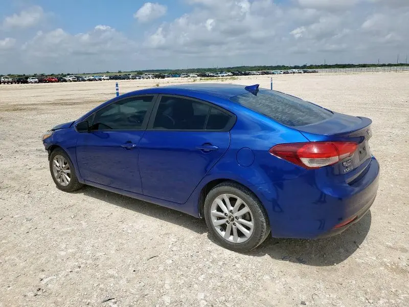 2017 KIA FORTE LX  