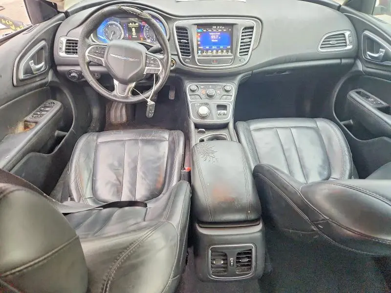 2017 CHRYSLER 200 LIMITED  