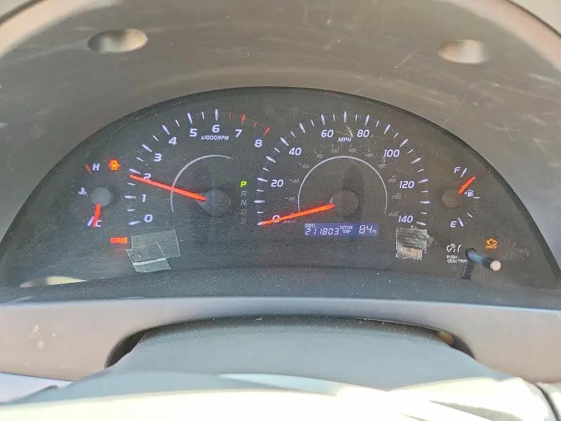 2011 TOYOTA CAMRY LE  